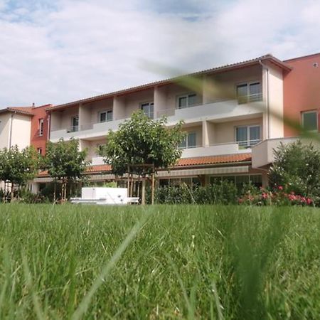 Hotel Le Chatard Sarcey Exterior foto