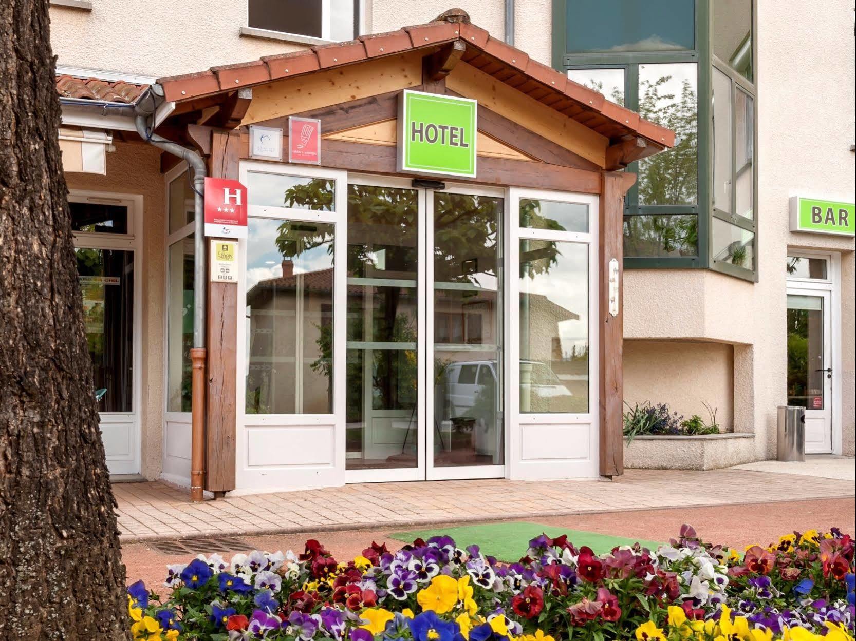 Hotel Le Chatard Sarcey Exterior foto